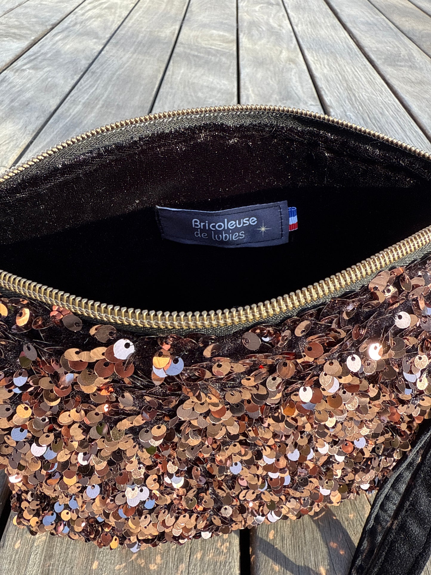 Pochette sequins rose gold avec boucle Viel or