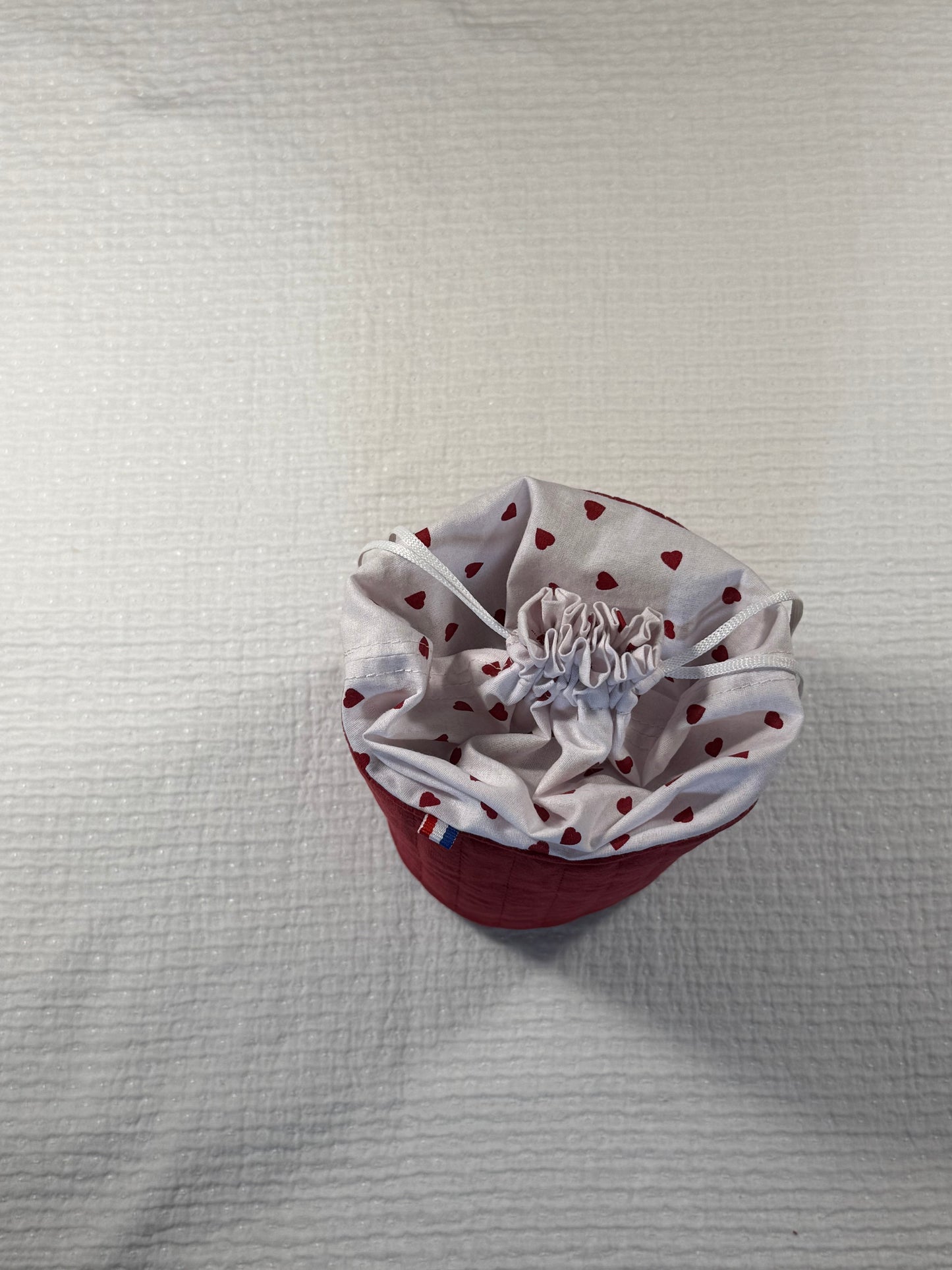 Pochon matelassé velours rouge grenat